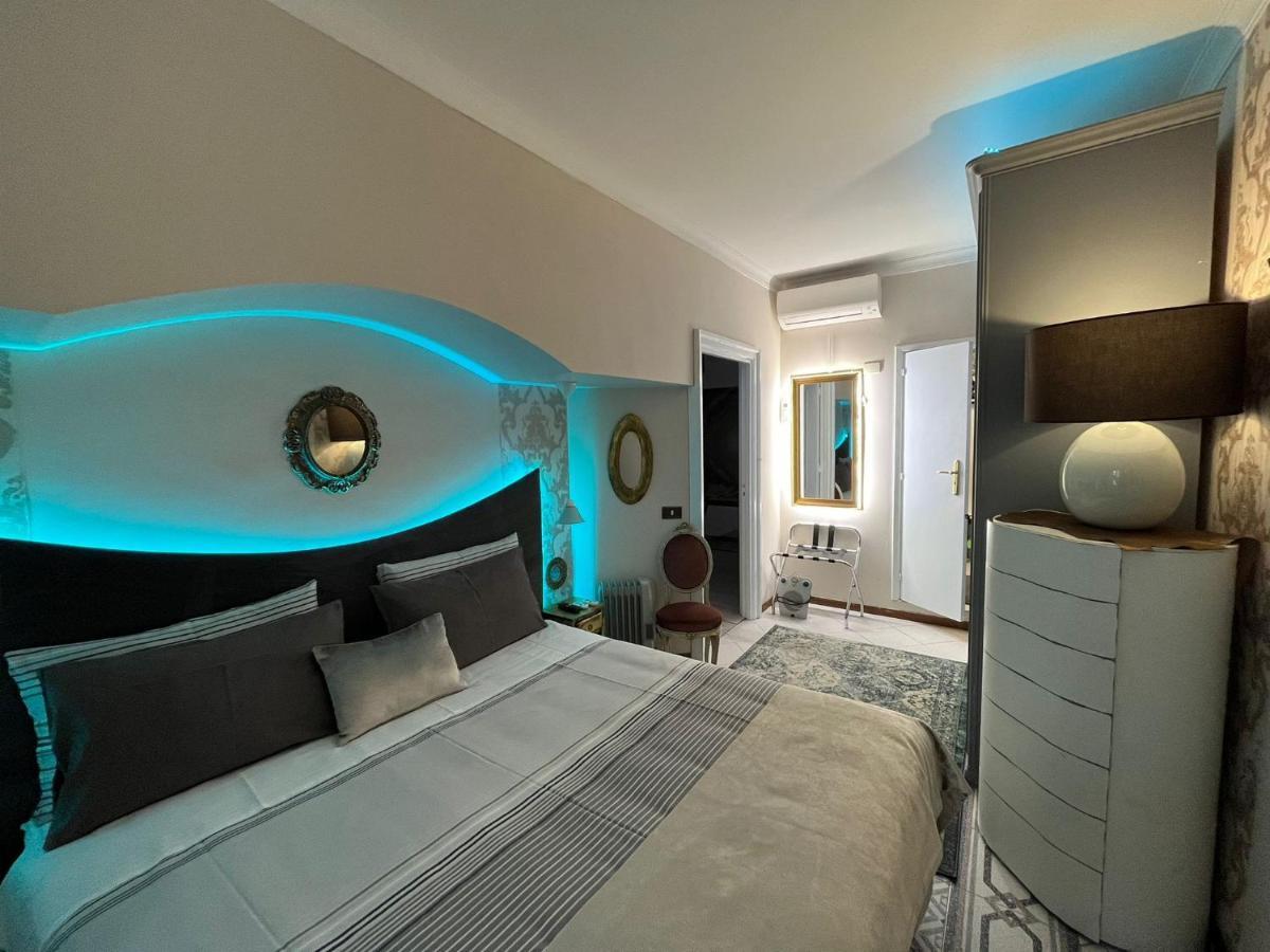 Spanish Steps Bedroom Rome Exterior photo