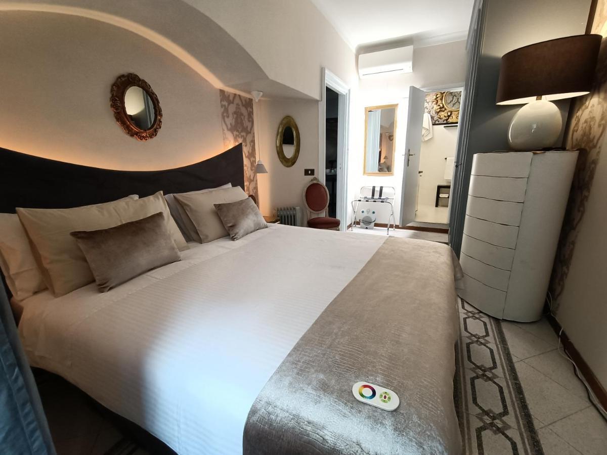 Spanish Steps Bedroom Rome Exterior photo